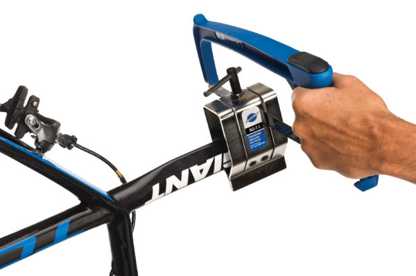 Oversized Adjustable Saw Guide